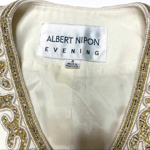 Albert Nipon Glass Bead Blazer - Picture 6 of 9